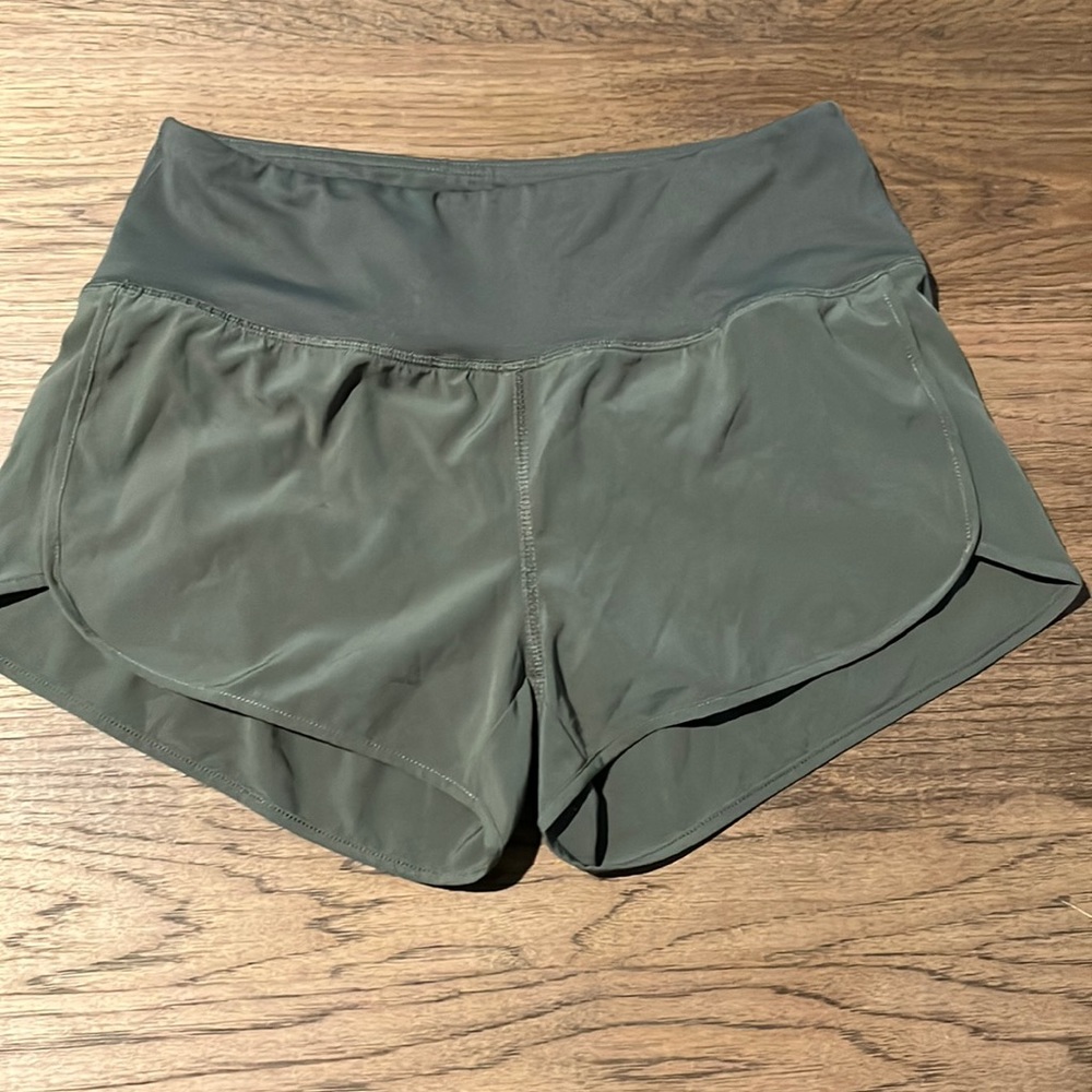 Gaiam performance shorts, like new